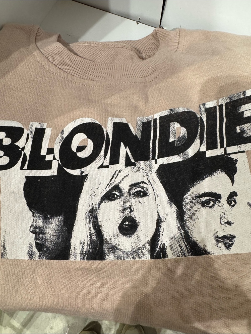 0031 Blondie Nites Beige Graphic Sweatshirt with Black & White Print - Picture 4 of 4